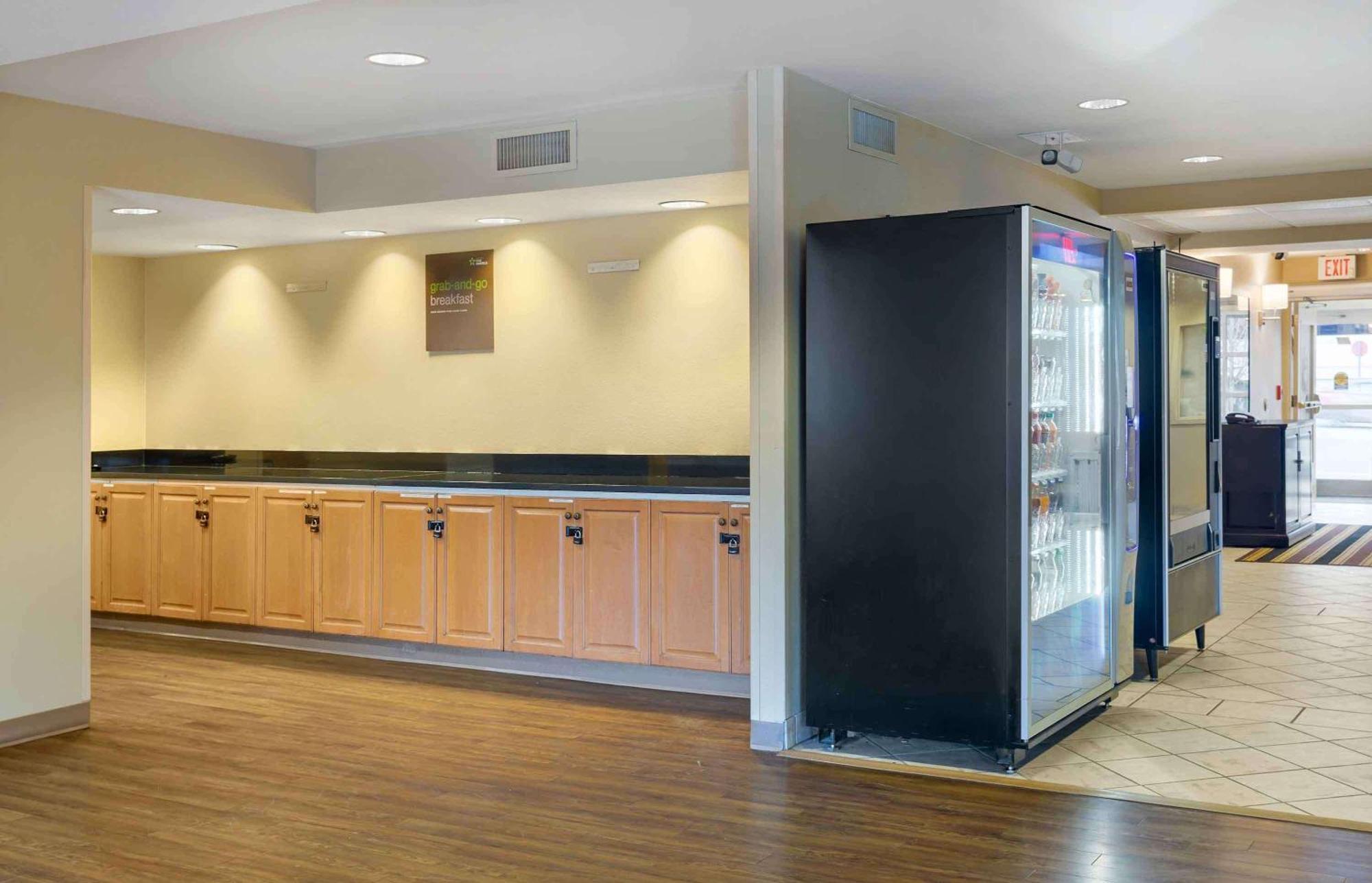 Extended Stay America Suites - Boston - Waltham - 32 4Th Ave Экстерьер фото