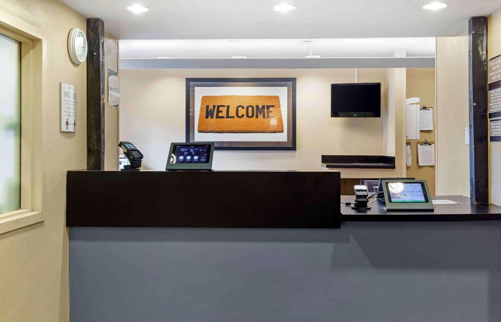 Extended Stay America Suites - Boston - Waltham - 32 4Th Ave Экстерьер фото
