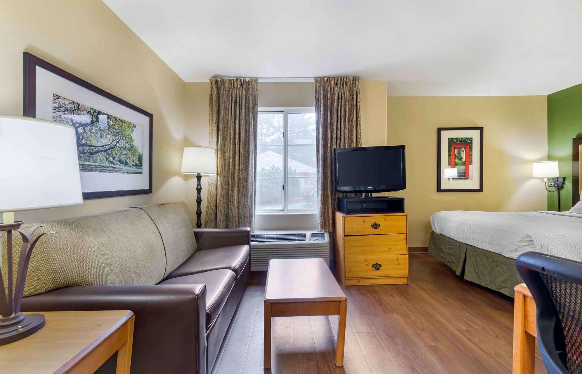 Extended Stay America Suites - Boston - Waltham - 32 4Th Ave Экстерьер фото