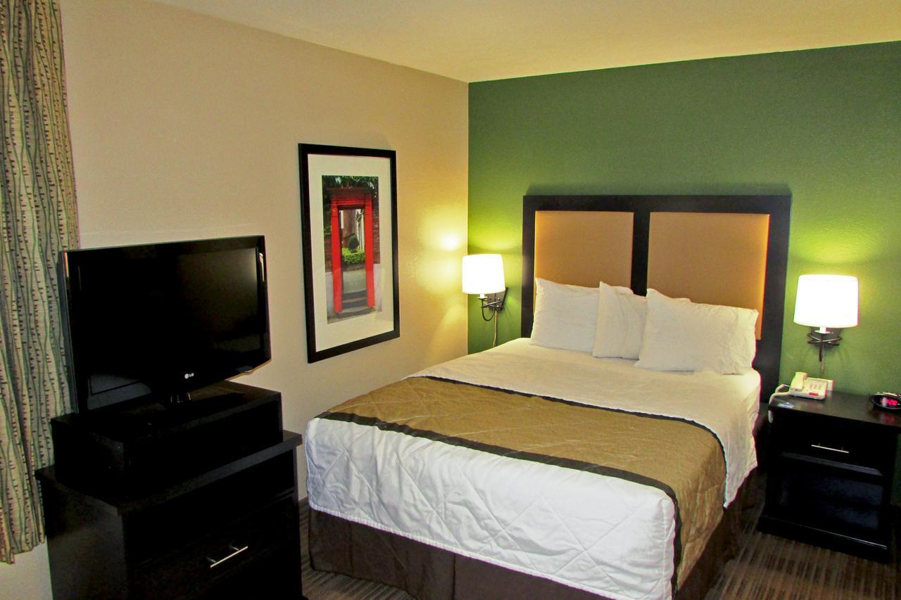 Extended Stay America Suites - Boston - Waltham - 32 4Th Ave Экстерьер фото