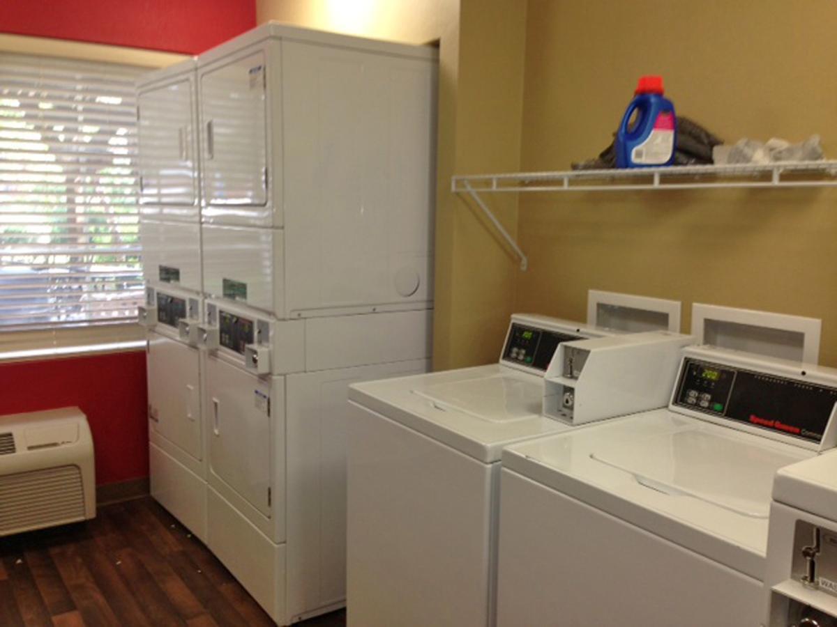 Extended Stay America Suites - Boston - Waltham - 32 4Th Ave Экстерьер фото